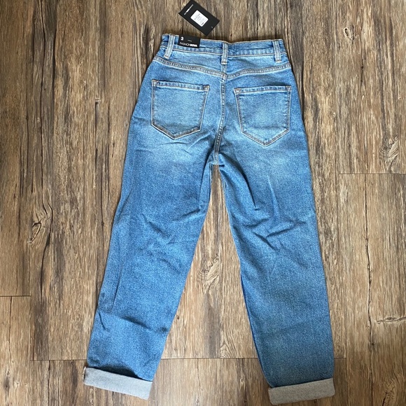 SOLD! - Picture 3 of 3